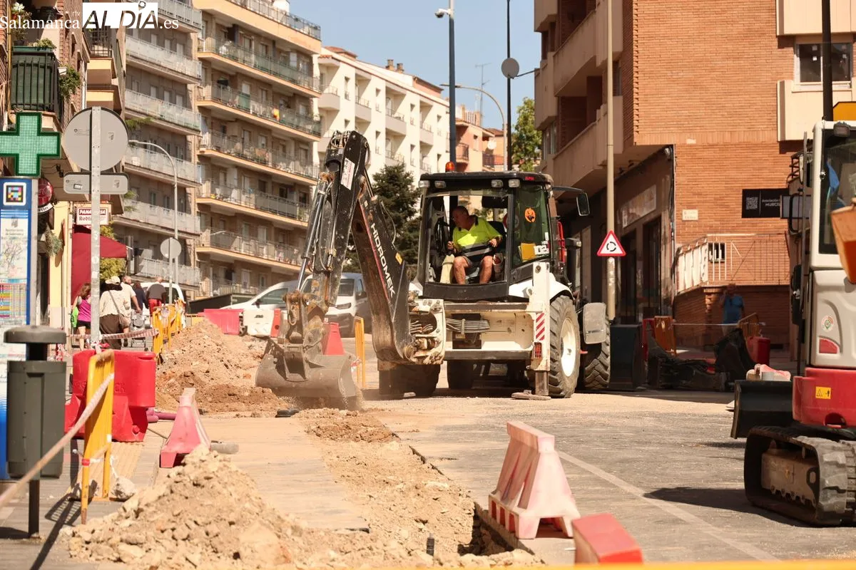 Carbayo presenta la renovación de kilómetros de tuberías en el Camino de las Aguas | FOTOS: David Sañudo