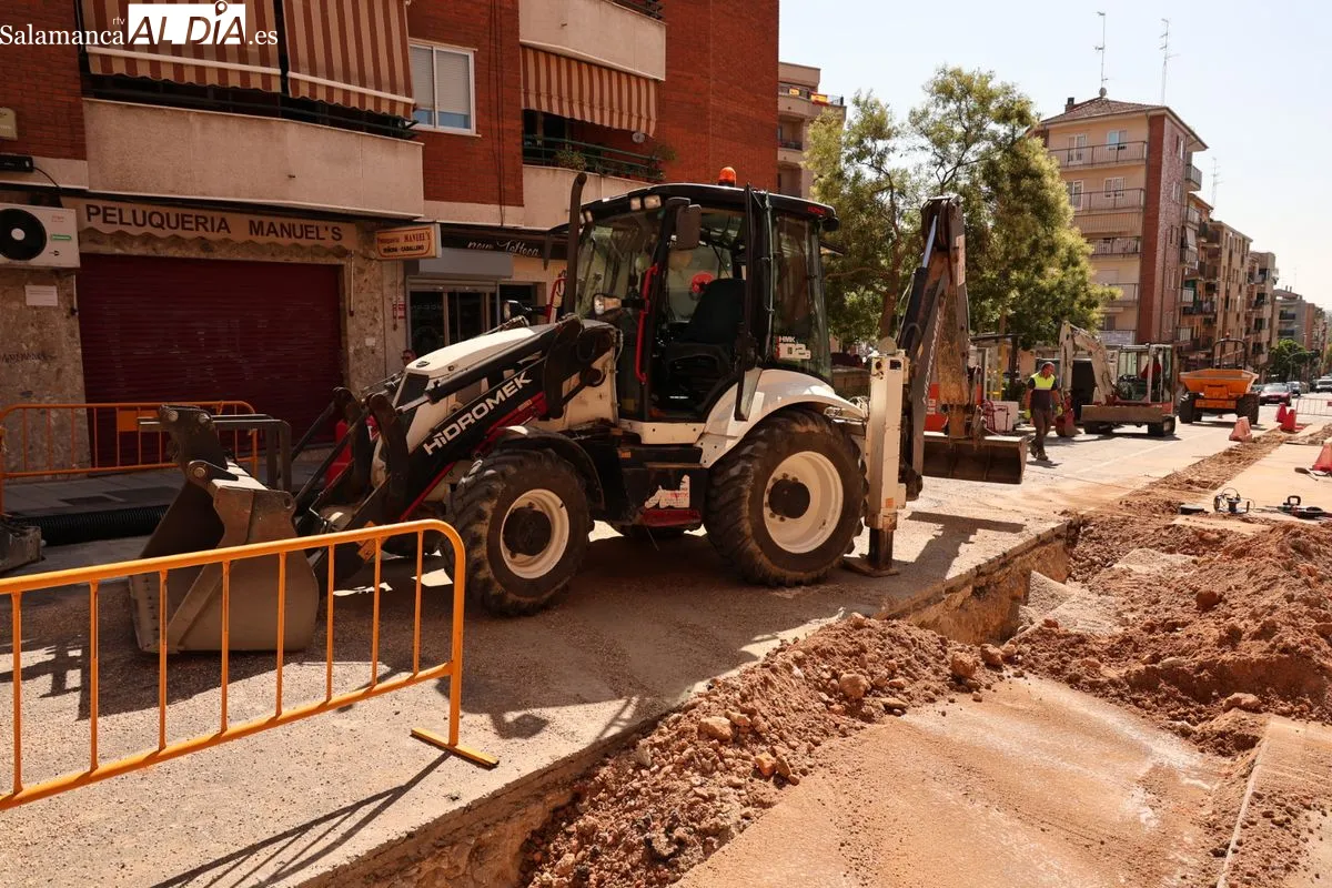 Carbayo presenta la renovación de kilómetros de tuberías en el Camino de las Aguas | FOTOS: David Sañudo