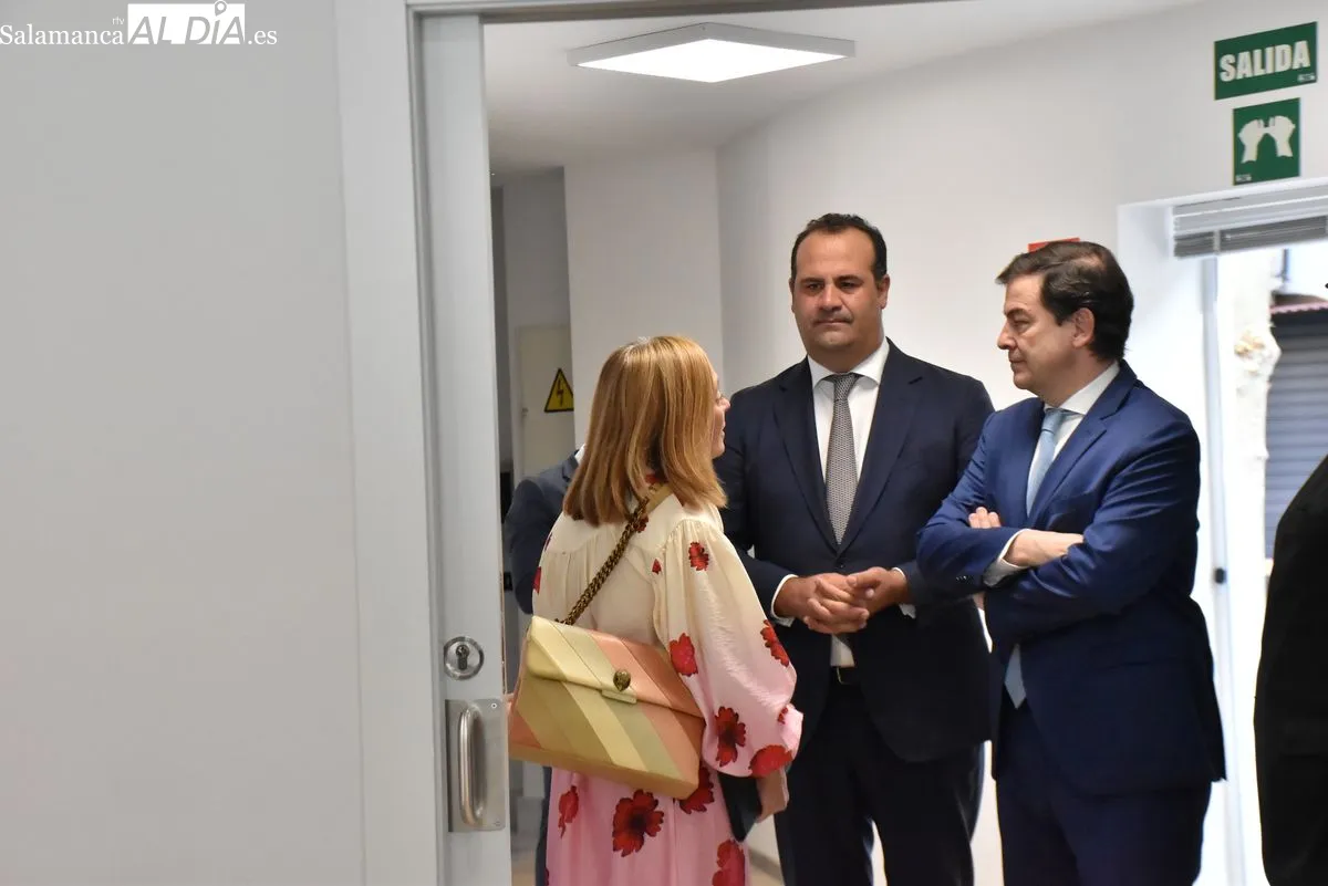 Visita institucional al nuevo centro de salud de Santa Marta de Tormes | FOTOS: V. Martins 