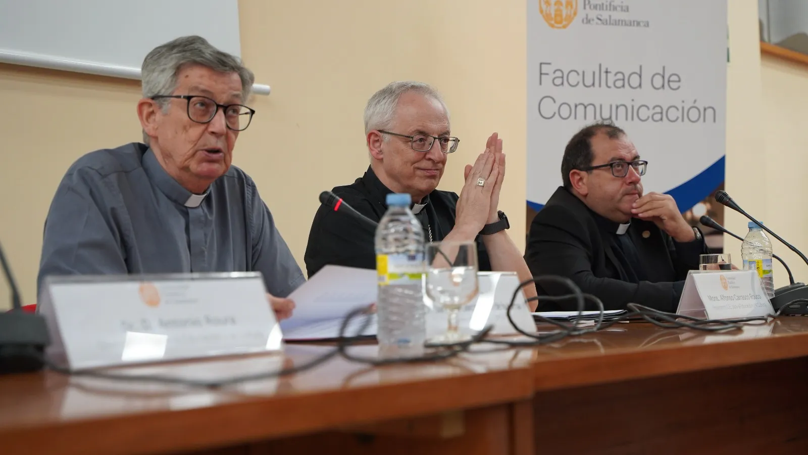 Foto 3 - "La calidad de la ense&ntilde;anza religiosa depende decisivamente del profesor"