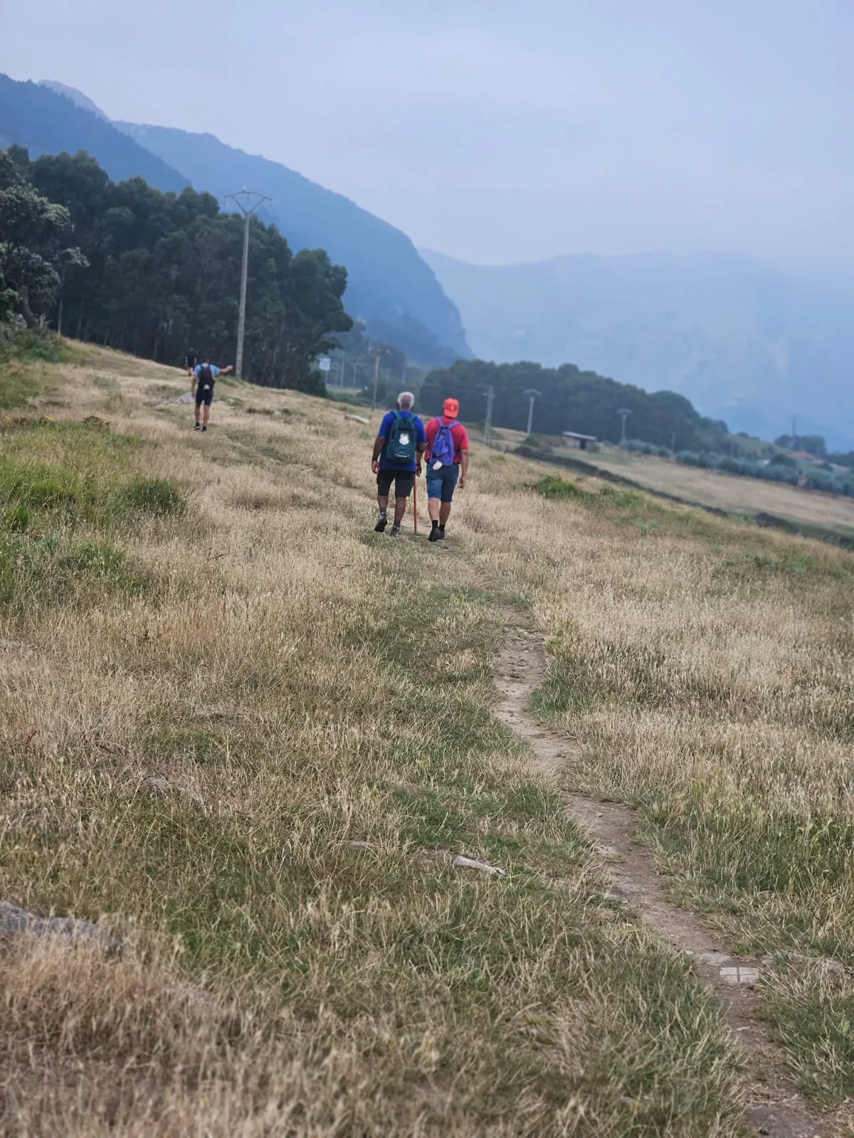 Foto 8 - Cuatro amigos ponen el broche al Camino del Norte tras a&ntilde;os de peregrinaci&oacute;n