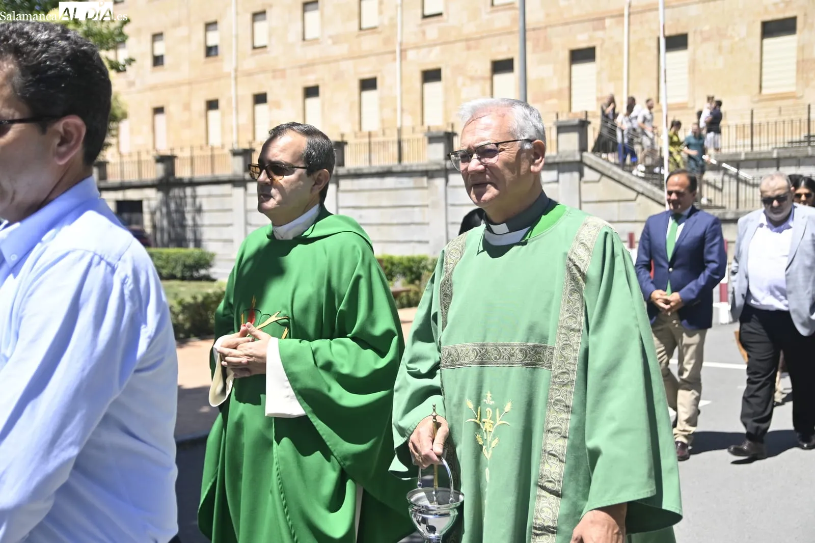 Foto 3 - FOTOS | Salamanca bendice sus veh&iacute;culos por San Crist&oacute;bal