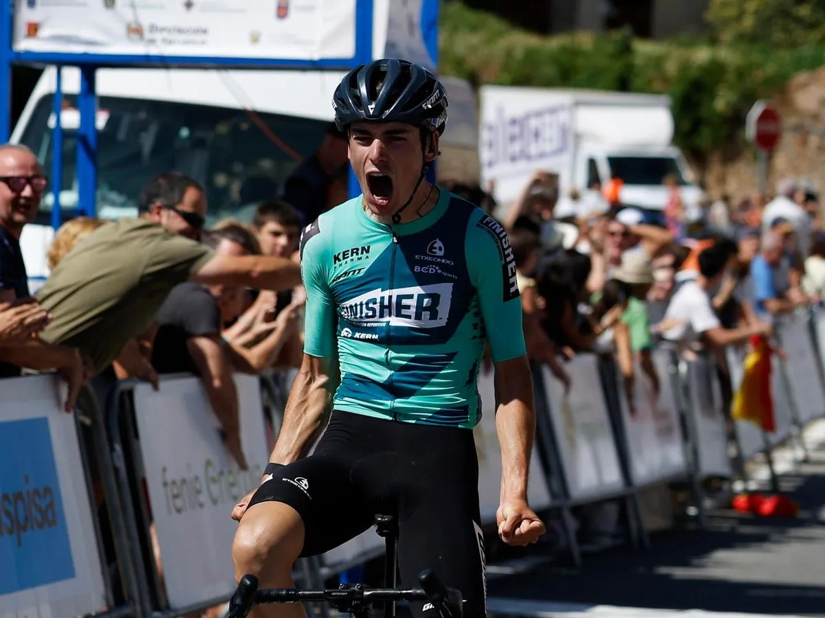 Vuelta a Castilla y León: Emilio García gana en Piedrahíta