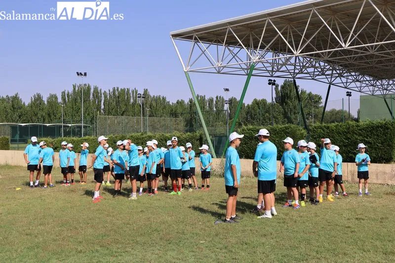 Foto 3 - El Campus de Verano del Alba de Tormes CF combina formaci&oacute;n y experiencias &uacute;nicas para los j&oacute;venes futbolistas