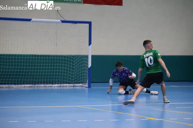 Foto 7 - Definidas las semifinales del Campeonato de Verano de F&uacute;tbol Sala de Alba de Tormes tras una intensa jornada de cuartos