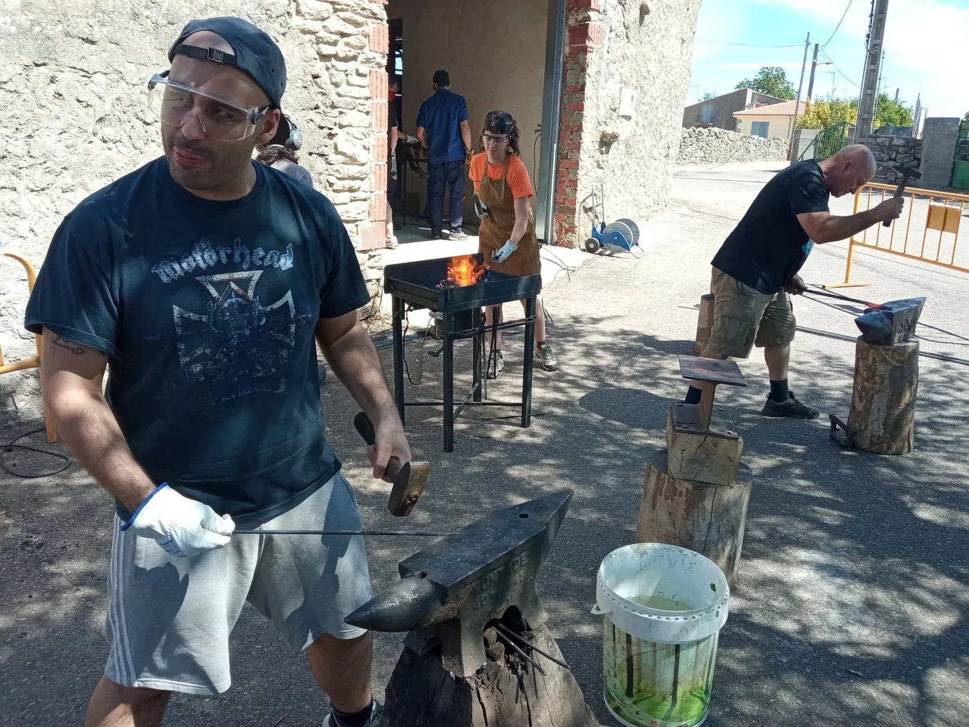 Residencia artística, Iniciación a la forja y Seminario sobre el futuro de la artesanía