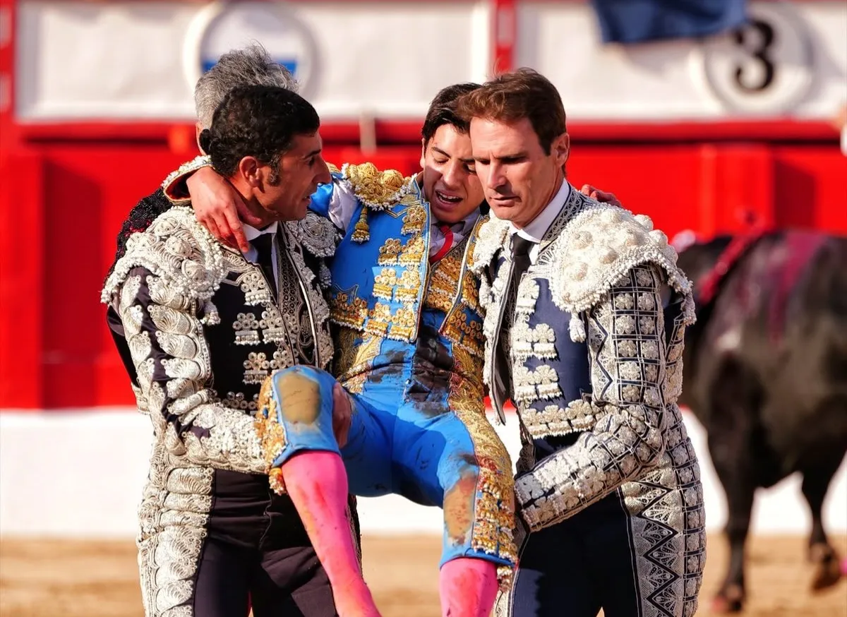 Marco Perez sufre una cornada en la feria de Santander