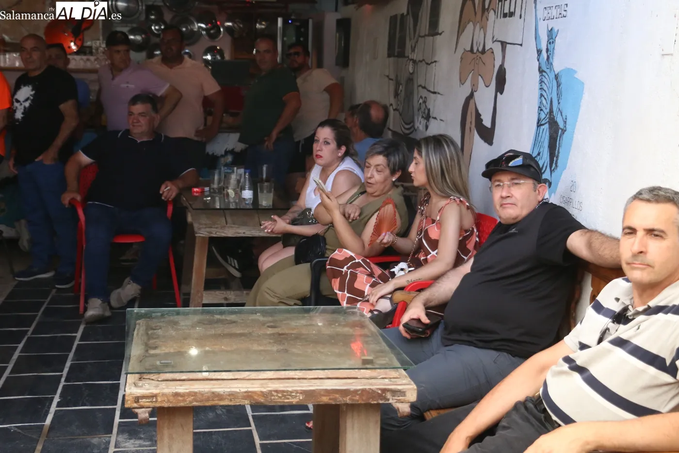Kedada motera 'Legendarios en Villar de Peralonso / CORRAL
