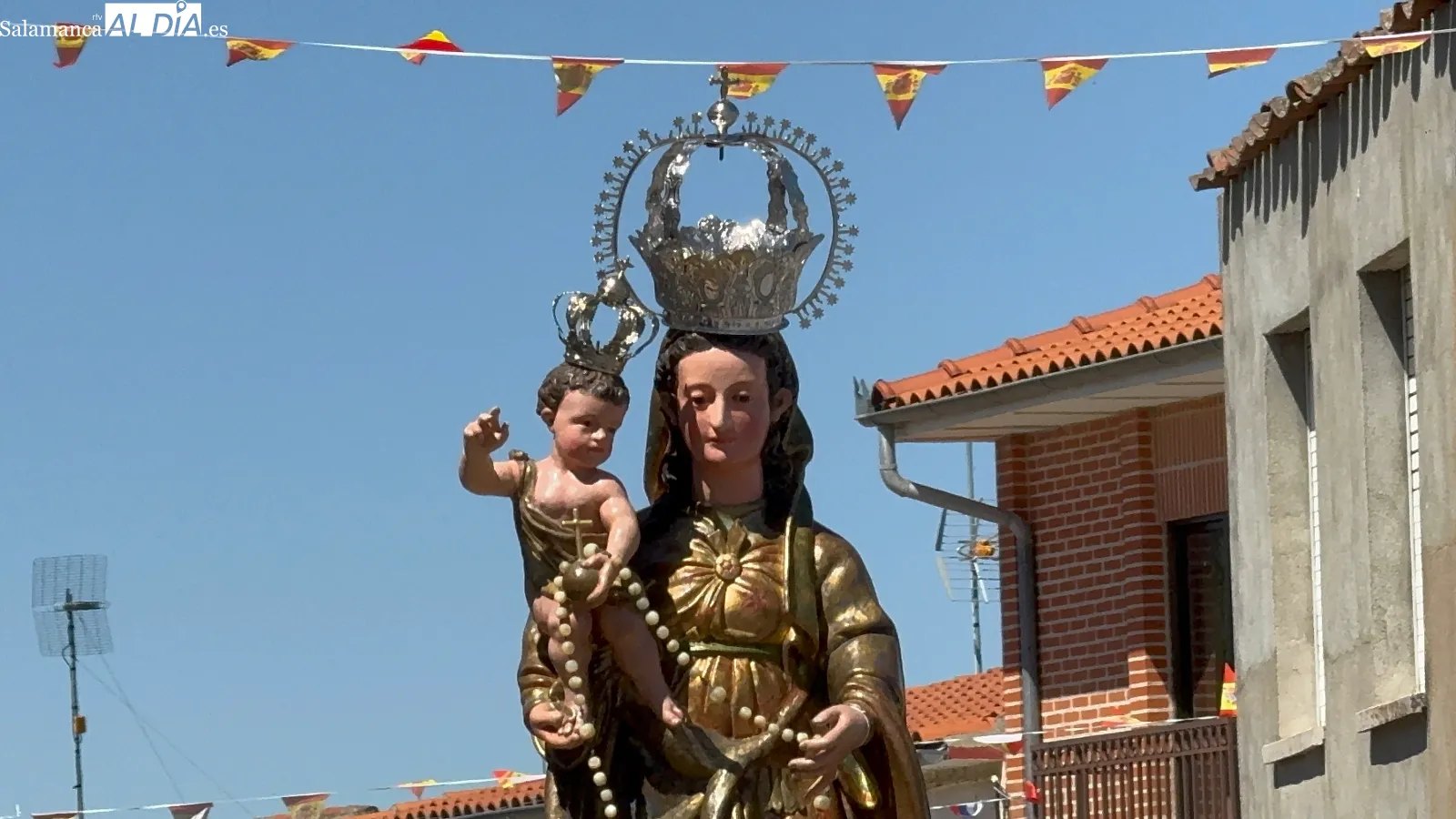 Fiesta de la Virgen del Rosario en Mancera de Abajo