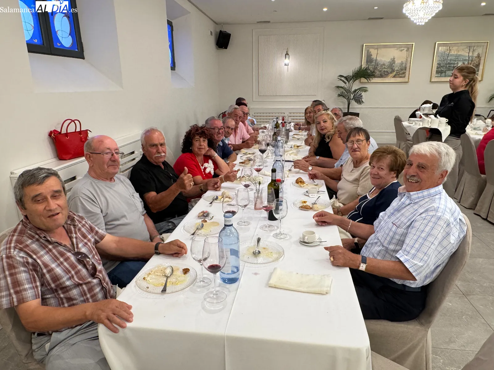 Foto 11 - Homenajes y convivencia en la gran jornada festiva anual de la Asociaci&oacute;n San Miguel