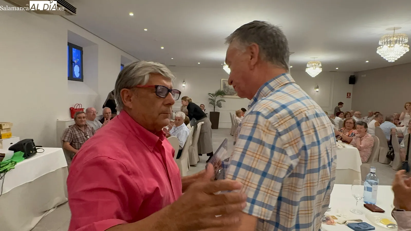 Foto 7 - Homenajes y convivencia en la gran jornada festiva anual de la Asociaci&oacute;n San Miguel