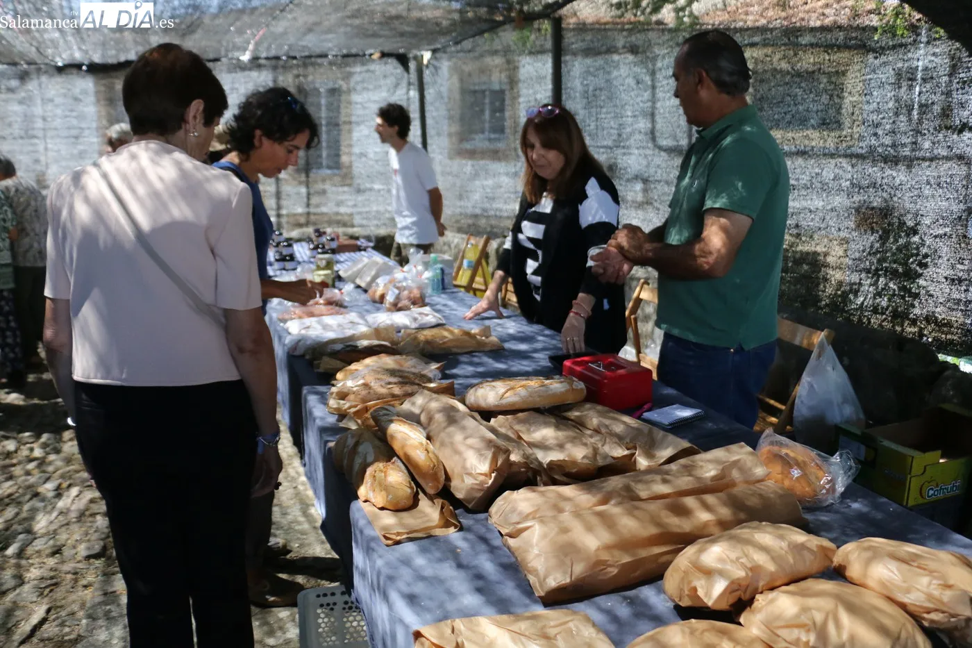 XVI Feria de Oficios Artesanos y Productos Agroecológicos de Monleras / CORRAL
