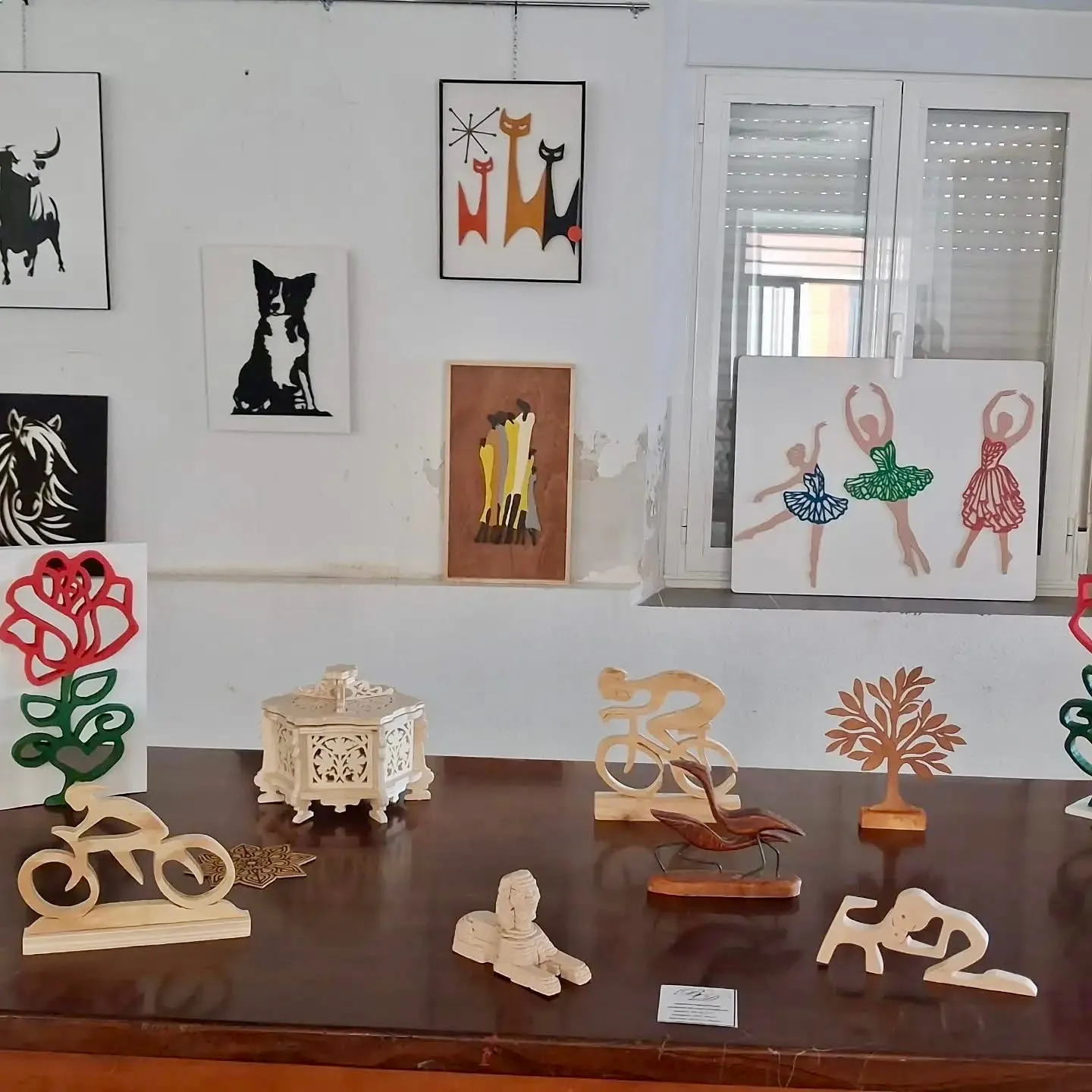 Foto 3 - Santiago de la Puebla disfruta con los juegos tradicionales y sorprende con la exposici&oacute;n de Benjam&iacute;n Delgado