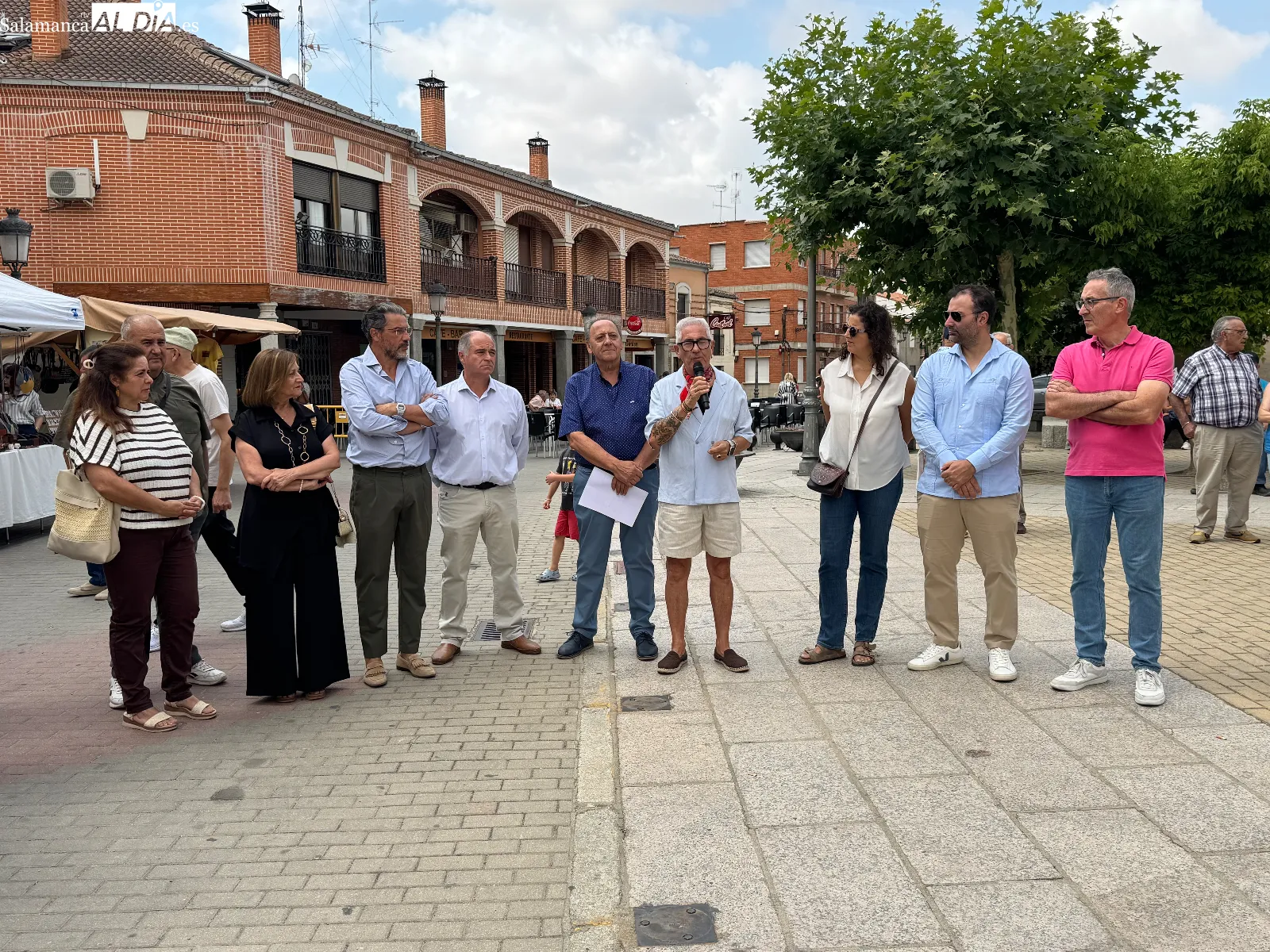 Foto 8 - Macotera re&uacute;ne tradici&oacute;n y folclore internacional en el arranque de su I Feria de Artesan&iacute;a
