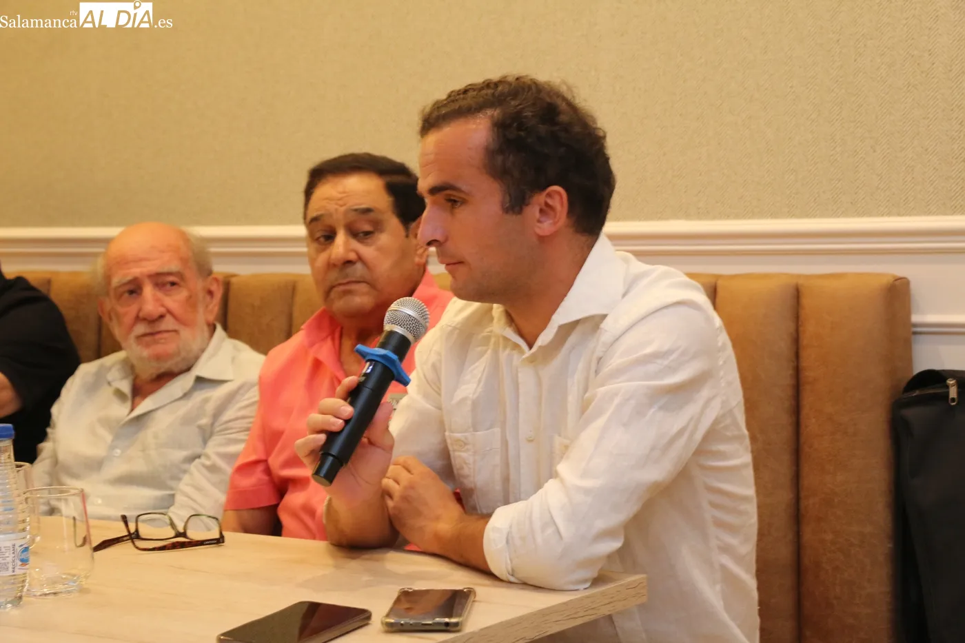 Presentación de la corrida de toros del 16 de agosto en Vitigudino / CORRAL