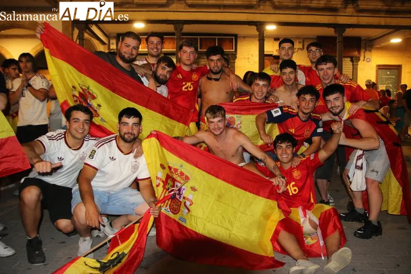 Alba de Tormes celebra el triunfo de España en el Mundial