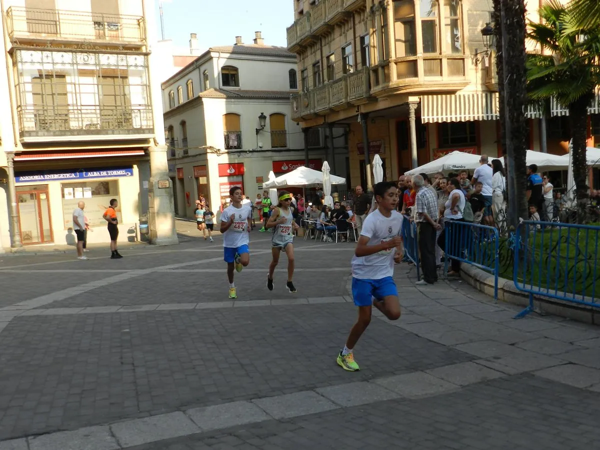 IX Carrera Nocturna de Alba de Tormes