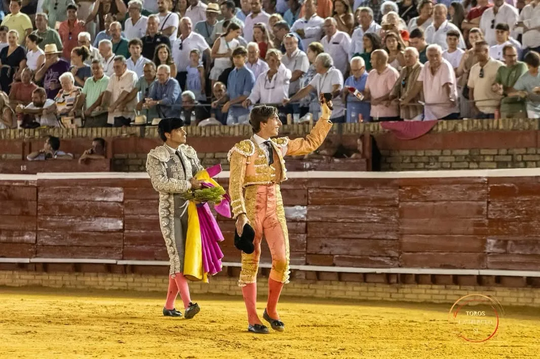 Julio Norte, entrega total en Huelva | Fotos: Toros Pereda