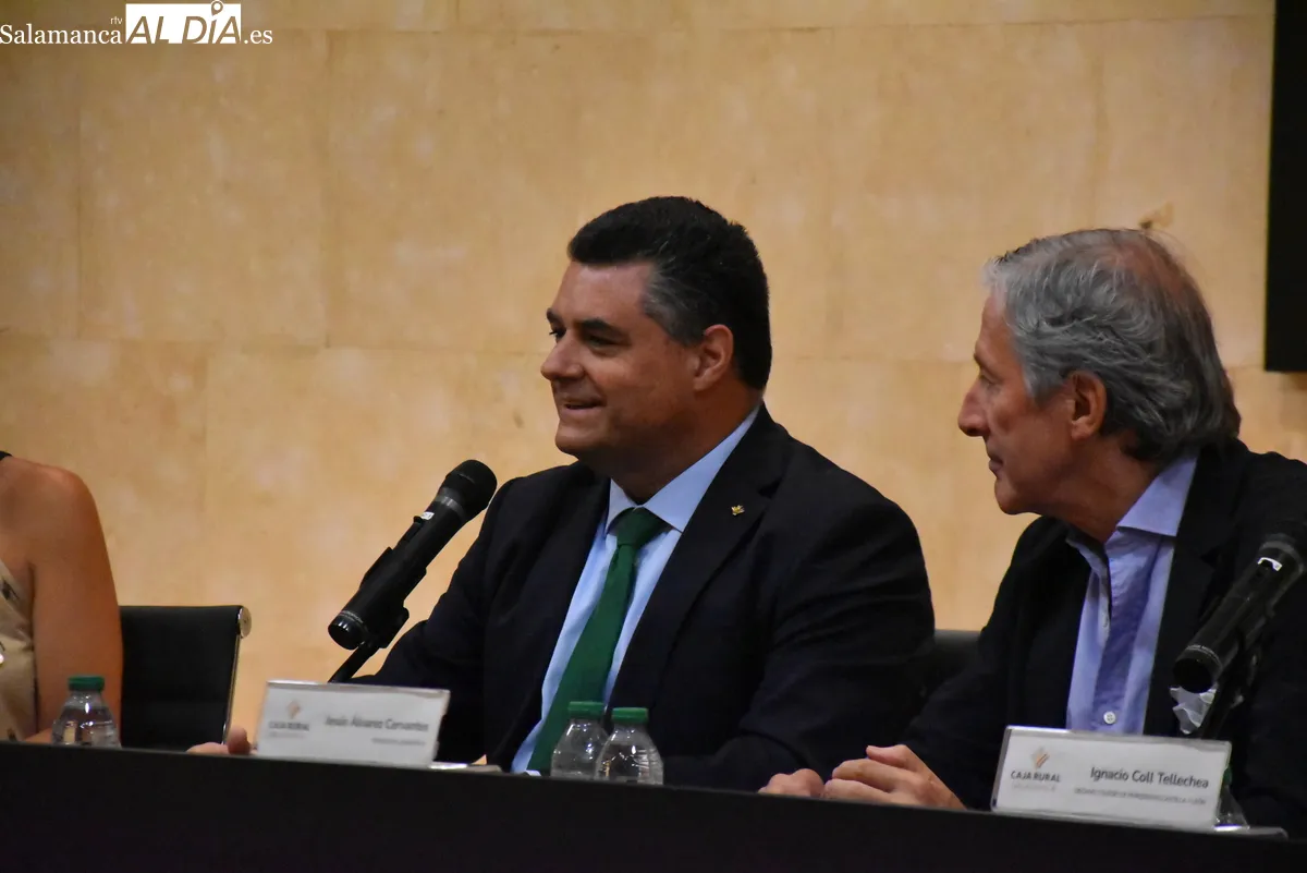 Jesús Álvarez en Salamanca: 'A mí me jubiló Televisión Española, yo no quería'. Fotos de Miguel González