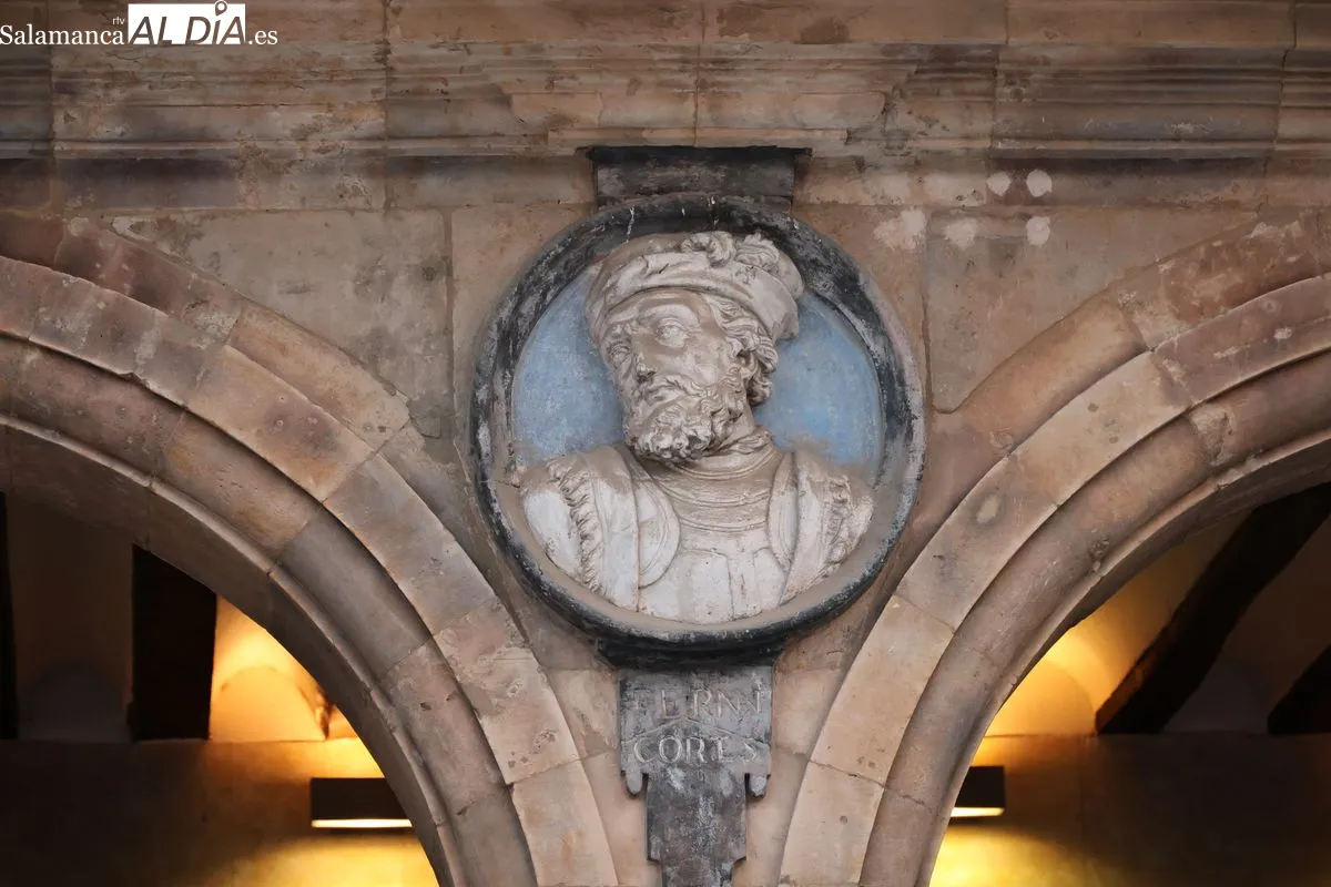 Los medallones de la Plaza Mayor de Salamanca: arte e historia esculpida sobre piedra | Fotos: David Sañudo