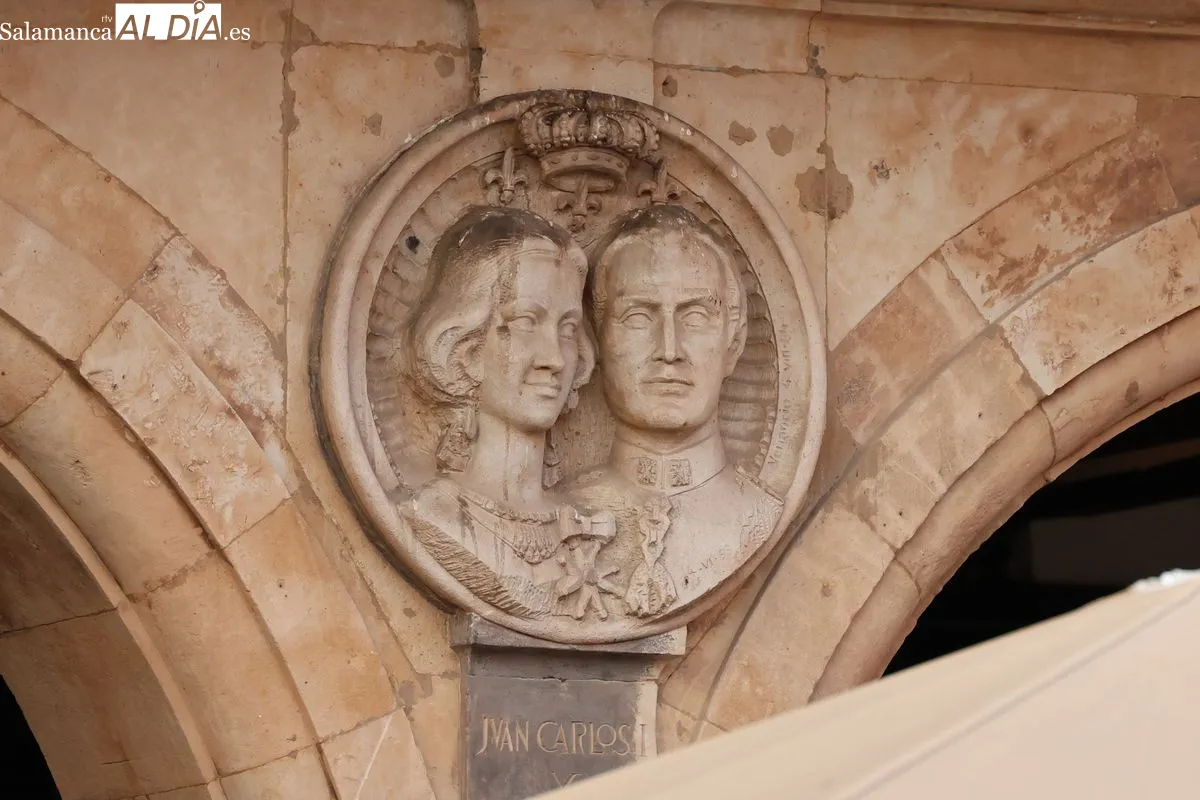 Los medallones de la Plaza Mayor de Salamanca: arte e historia esculpida sobre piedra | Fotos: David Sañudo