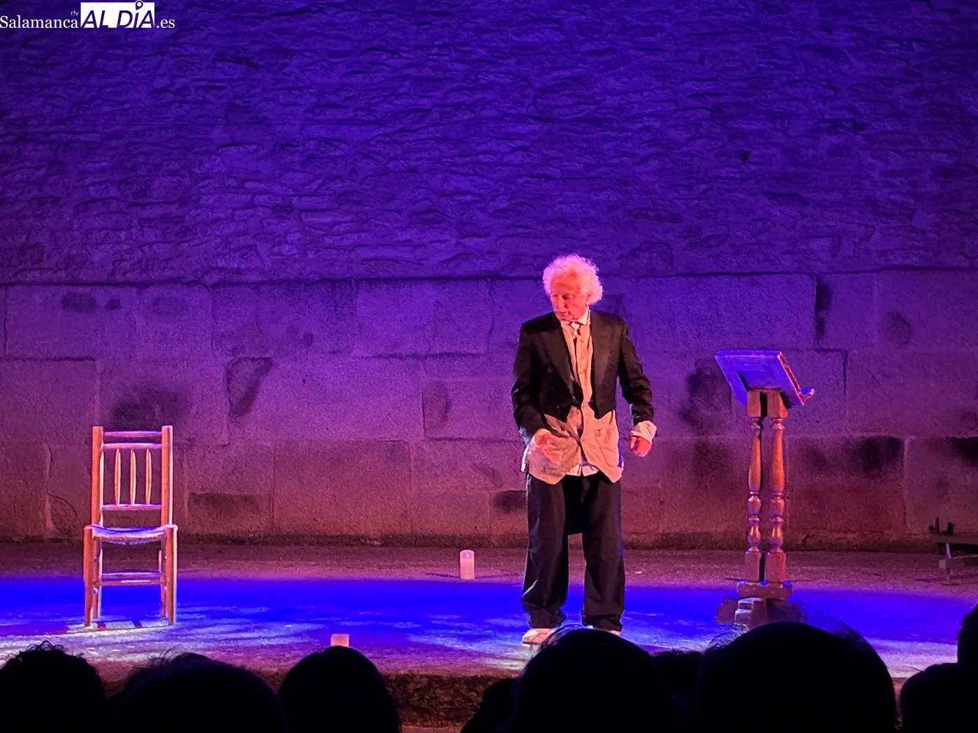 Actuación de Rafael Álvarez 'El Brujo' en Monleras ayer noche 