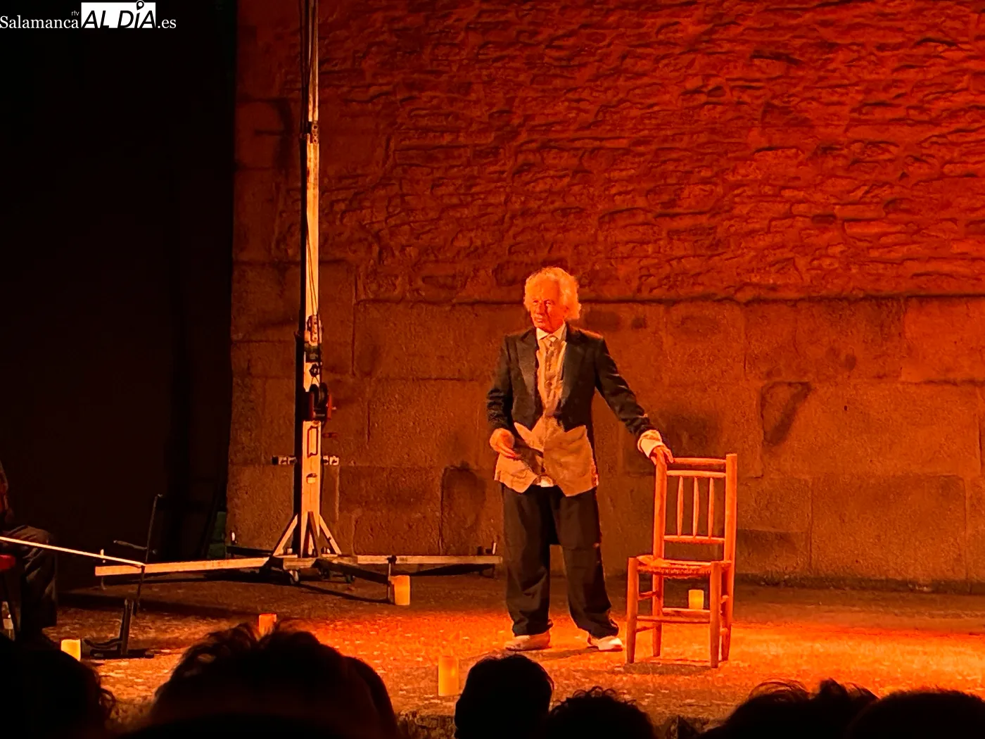 Actuación de Rafael Álvarez 'El Brujo' en Monleras ayer noche 