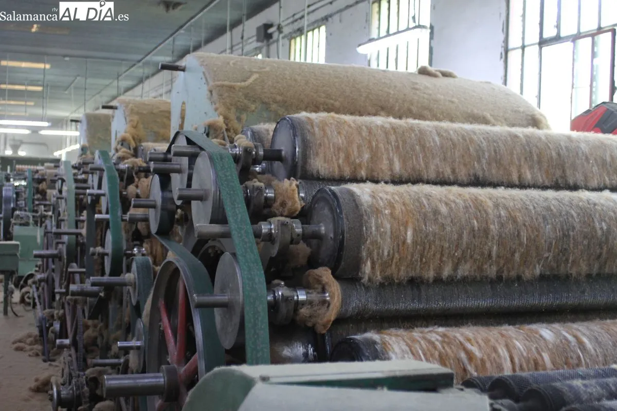 Navahonda, la fábrica antigua de Béjar que sigue funcionando. Fotos de Fernando Sánchez Gómez
