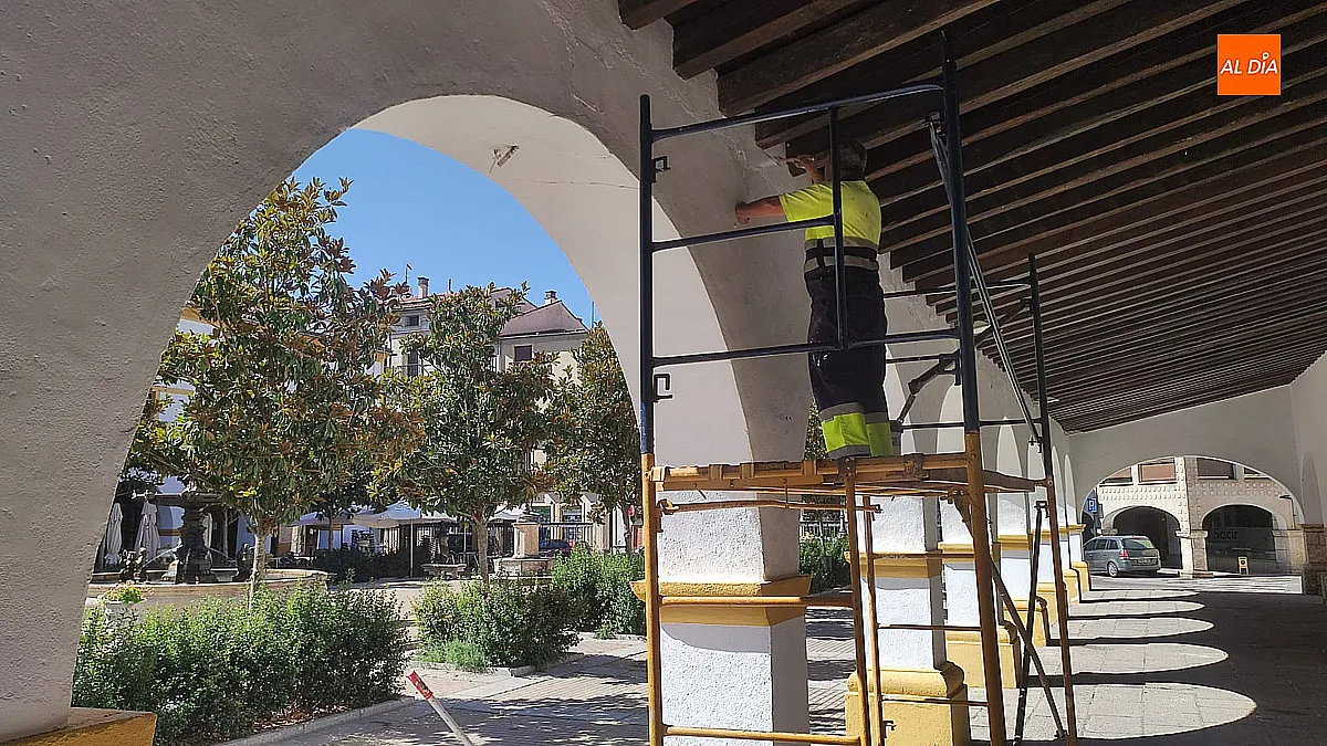 Mantenimiento en la Plaza del Buen Alcalde 