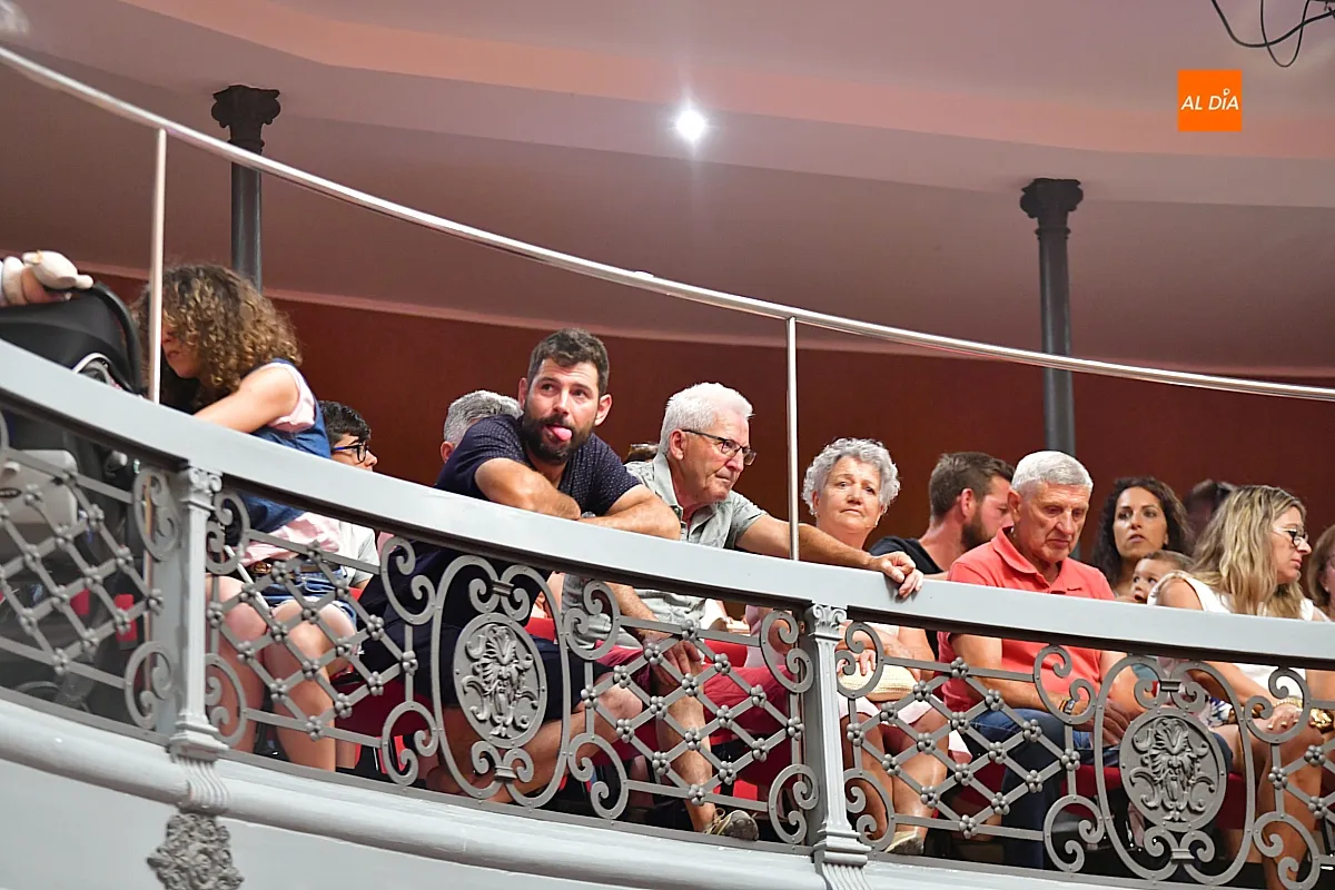 Baile de fin de curso del grupo `Son de Lunares´