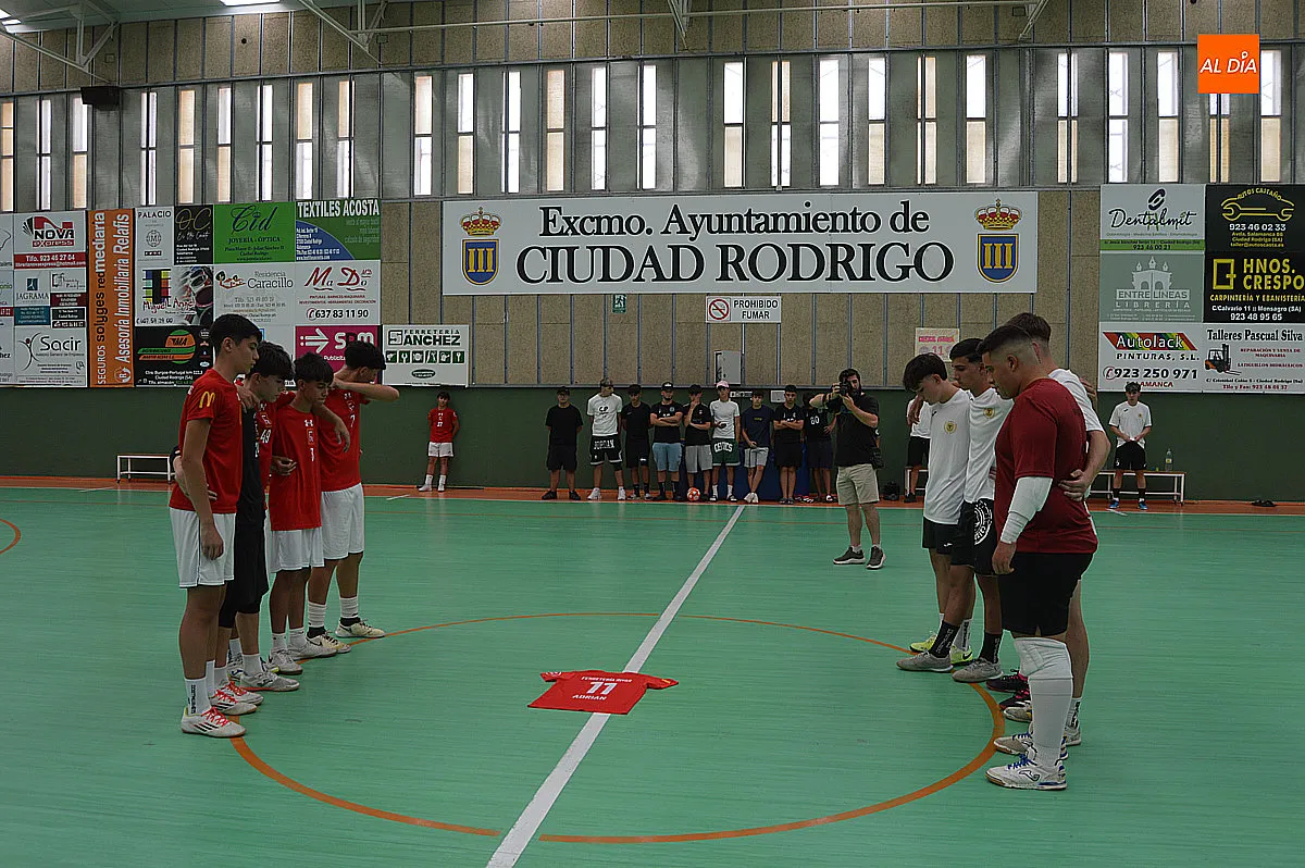 Conde Foxá en un homenaje a Adrián Ibarra 