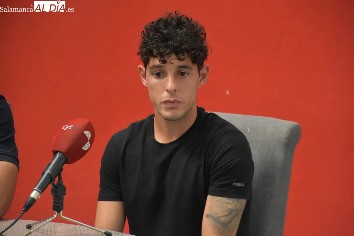 Emilio Bernad y Dani Morer refuerzan a Unionistas de cara a la nueva temporada. Fotos de Miguel González