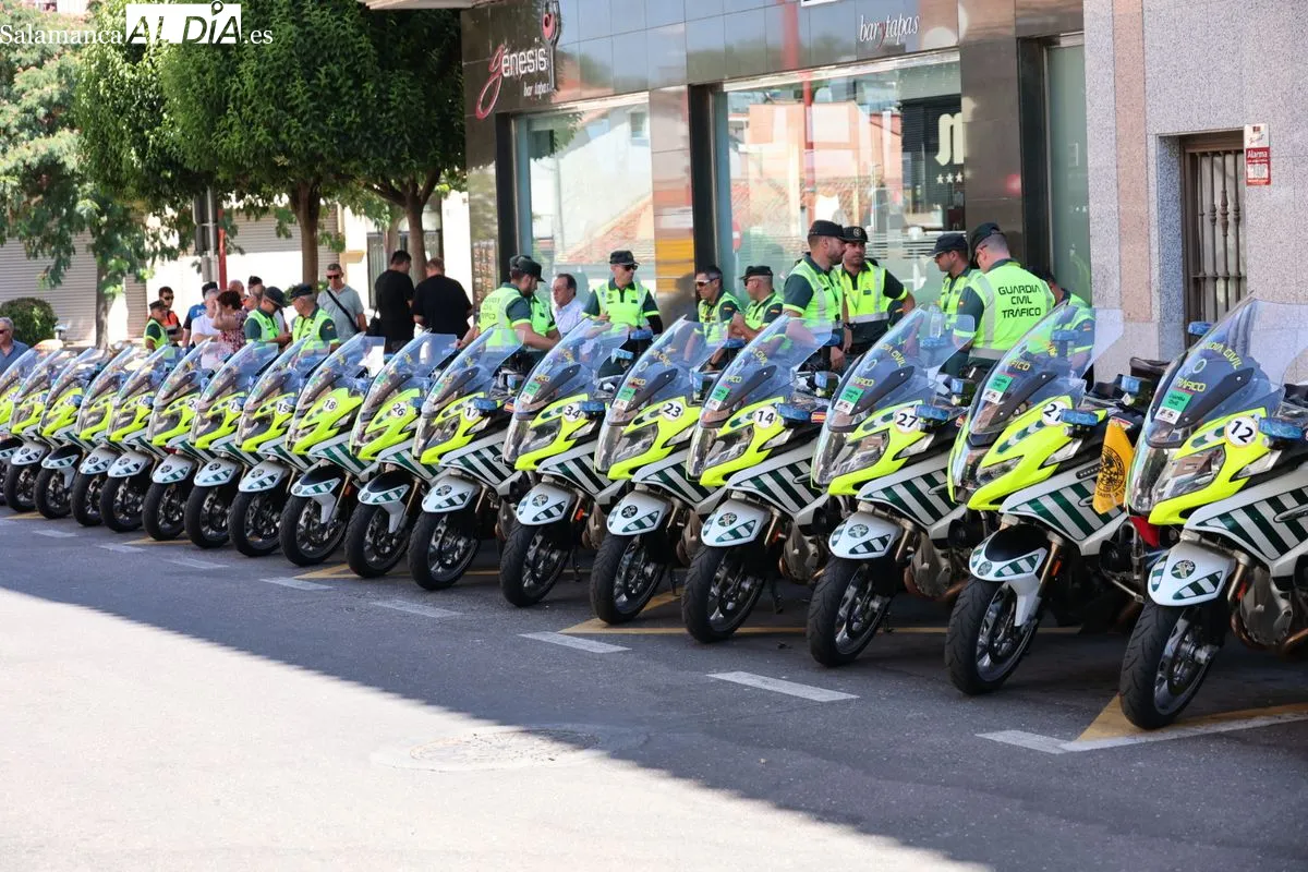 Salida en Santa Marta de la tercera etapa de la III Vuelta Ciclista a Castilla y León Sub’23 y Elite