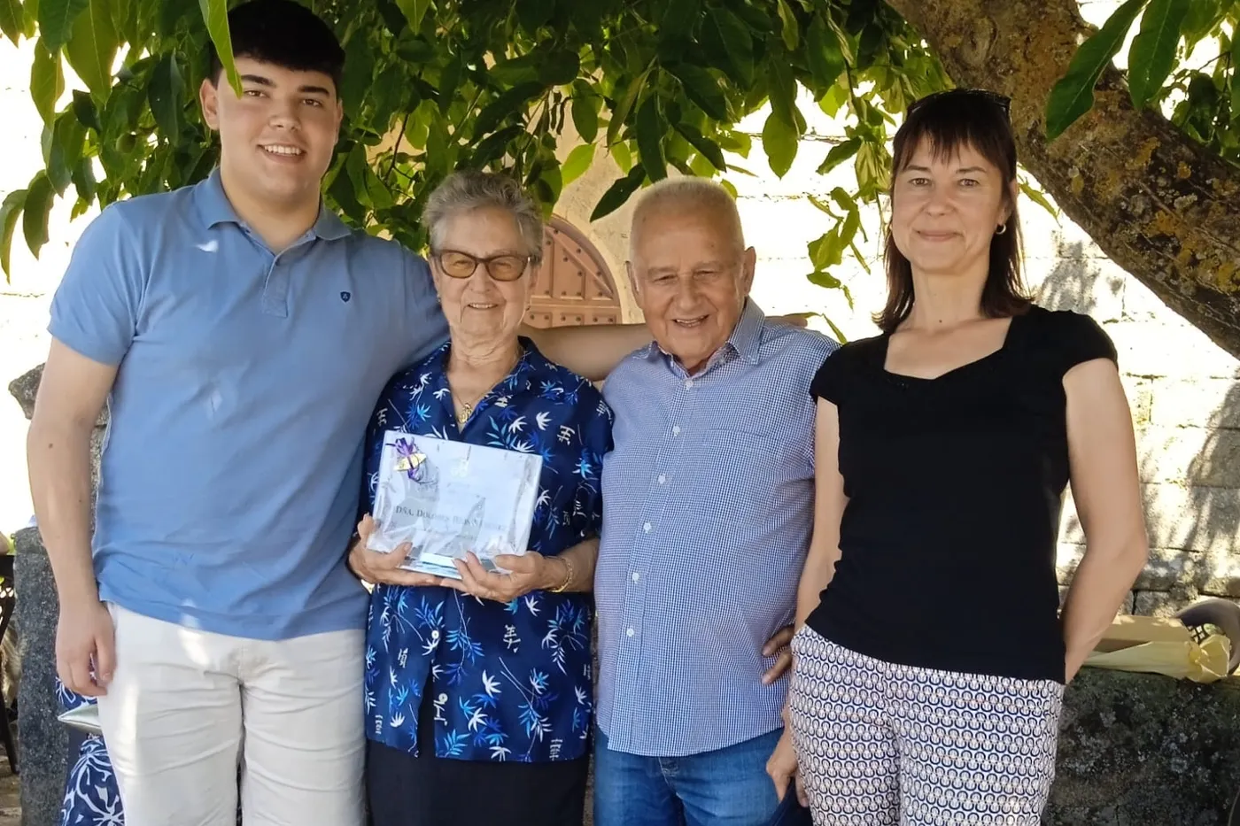 La Asociación Cultural de Mayores 'San Pedro Apóstol' de Bañobárez celebró su festividad patronal