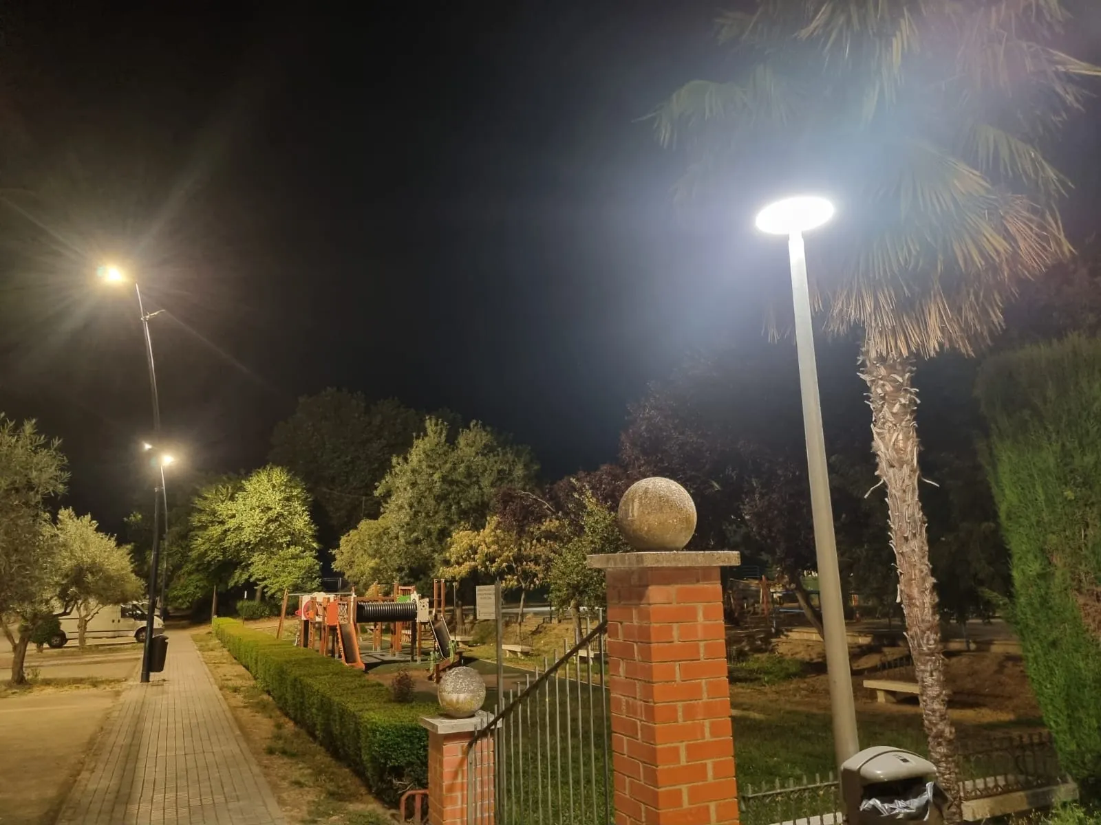 Foto 2 - M&aacute;s seguridad y ahorro: el Valle de San Mart&iacute;n estrena iluminaci&oacute;n de &uacute;ltima generaci&oacute;n