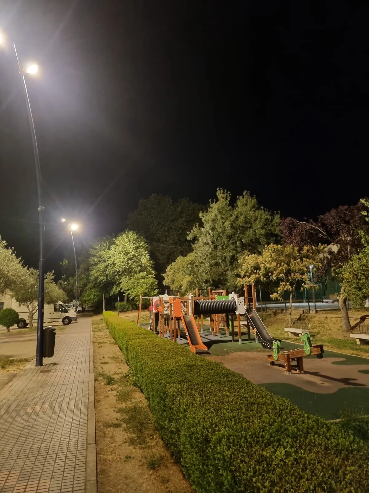 Foto 3 - M&aacute;s seguridad y ahorro: el Valle de San Mart&iacute;n estrena iluminaci&oacute;n de &uacute;ltima generaci&oacute;n