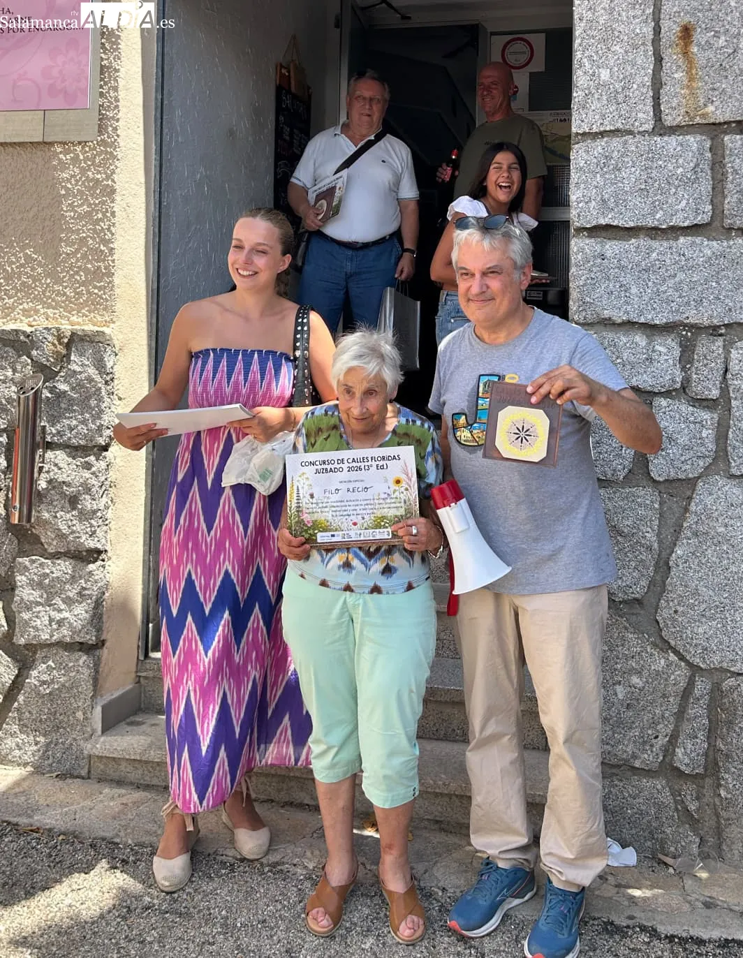 Foto 4 - Juzbado premia a los vecinos del III Concurso de Calles Floridas para embellecer el municipio