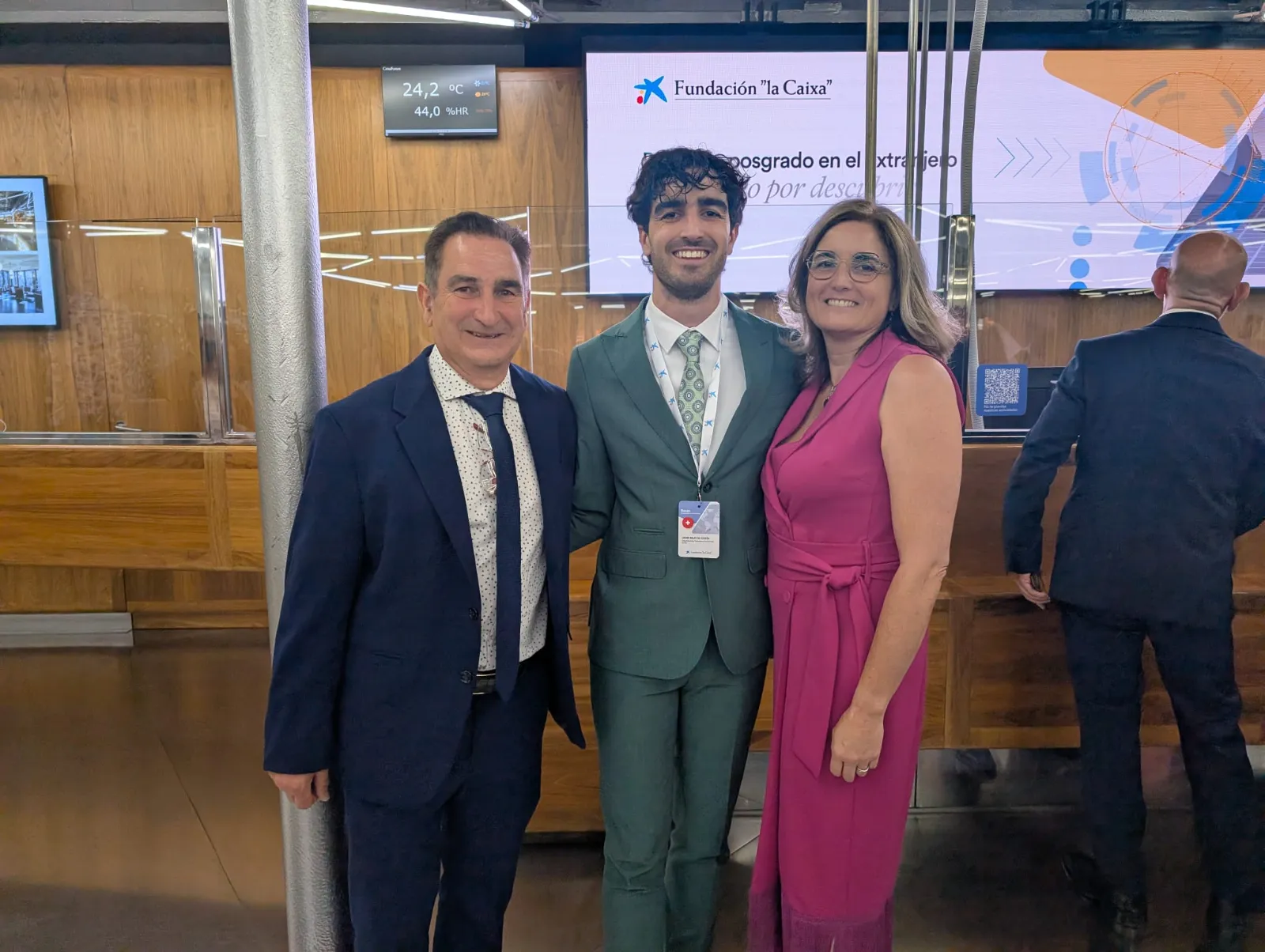 Foto 3 - El ilustre mirobrigense Jaime Bajo Da Costa recibe una de las prestigiosas becas de posgrado de la Fundaci&oacute;n "la Caixa"