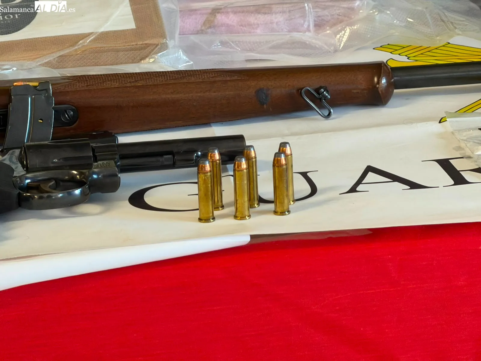 Desarticulada una red de narcotráfico en Salamanca, que se salda con tres detenidos y más de 12 kilos de cocaína intervenidos | FOTOS: V.M. 