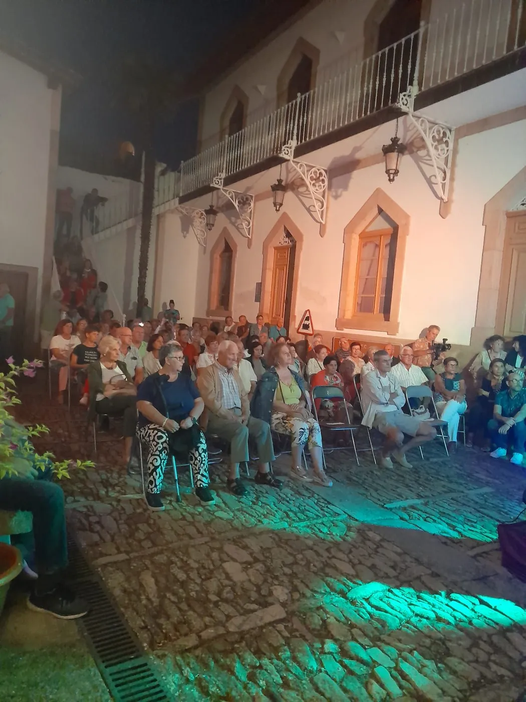 Imágenes de las actuaciones de estas 'Veladas musicales' en la Casa de los Condes de Lumbrales