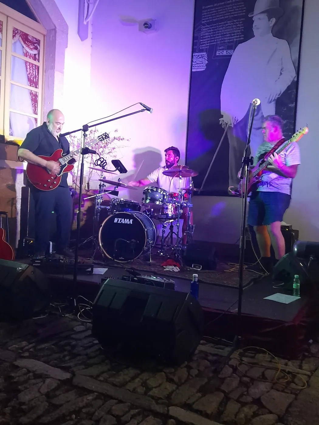 Imágenes de las actuaciones de estas 'Veladas musicales' en la Casa de los Condes de Lumbrales