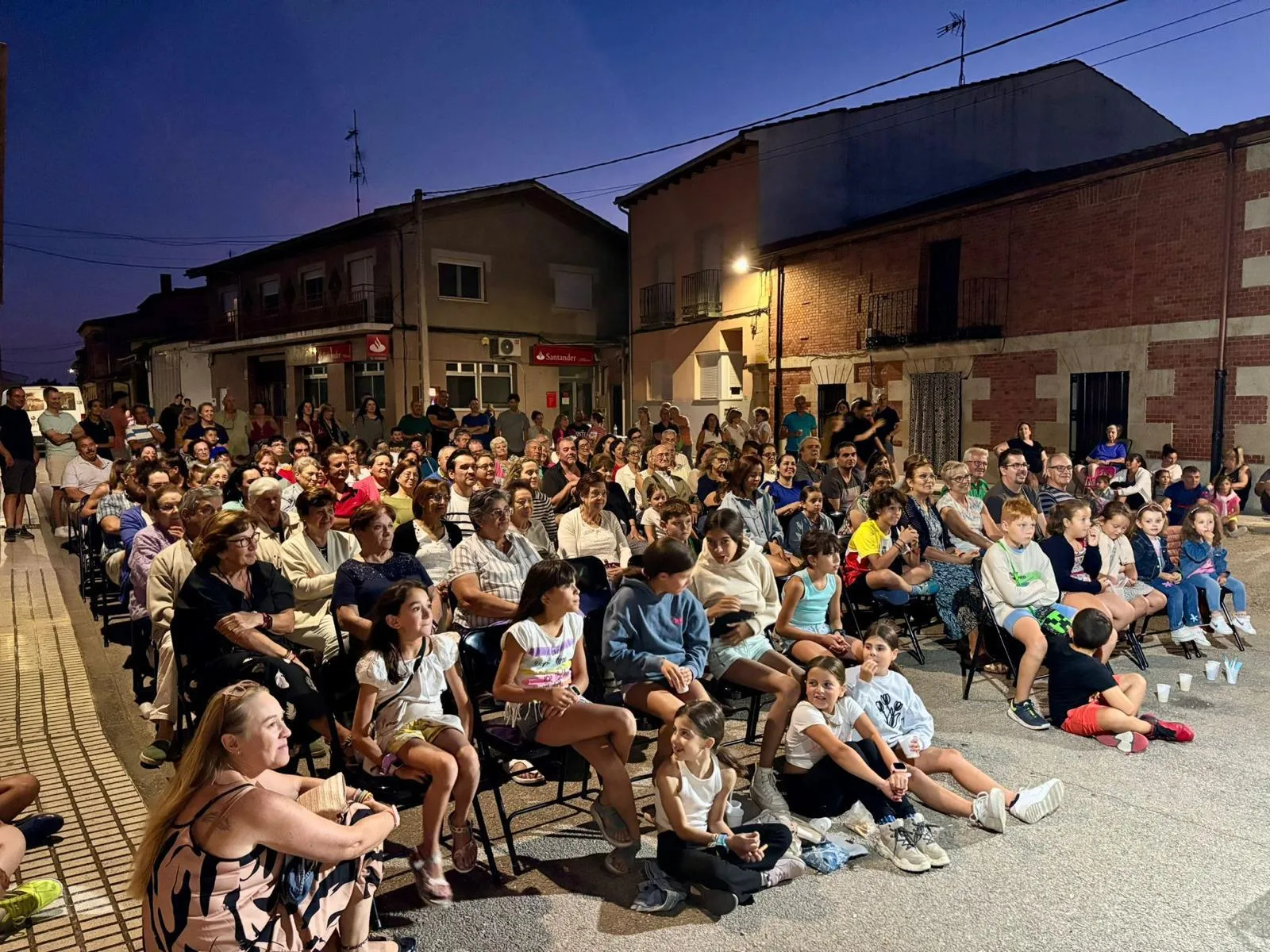 La Vellés celebra su Semana Cultural desde este lunes hasta el 2 de agosto con teatro, música, magia y cine 