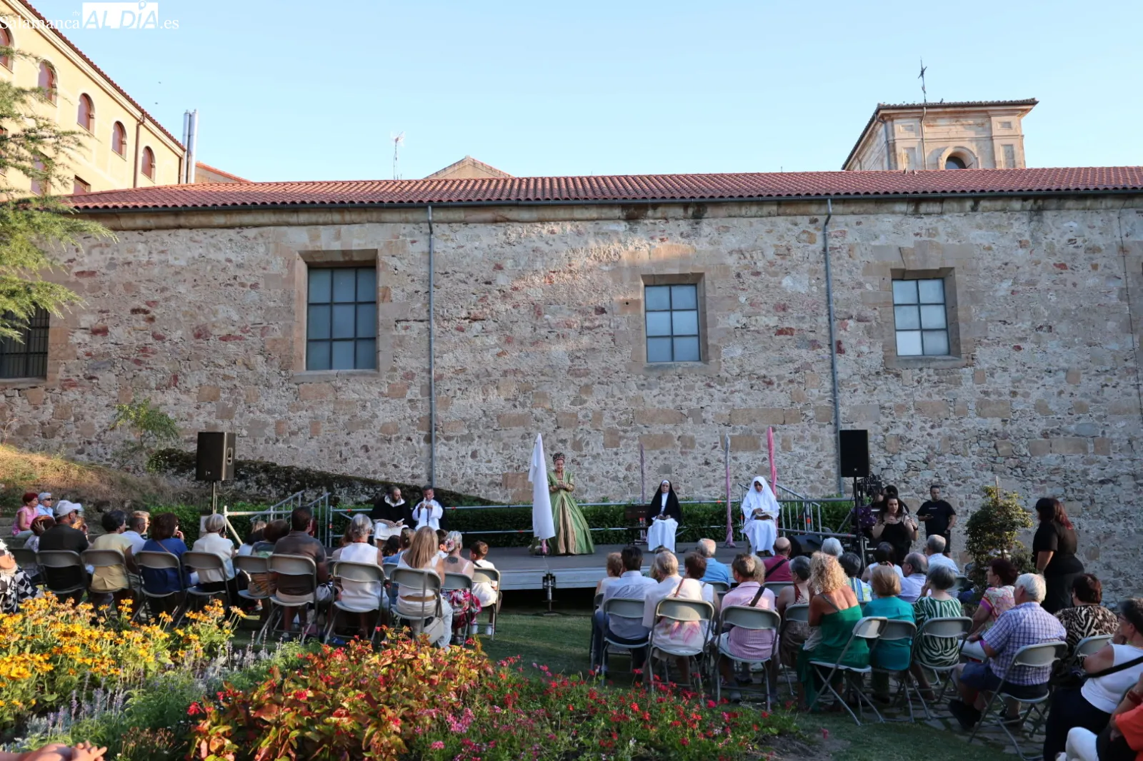 Foto 2 - La Escuela de Salamanca y el papel de la mujer reviven con 'Las voces del margen&rsquo; en los Jardines de Santo Domingo