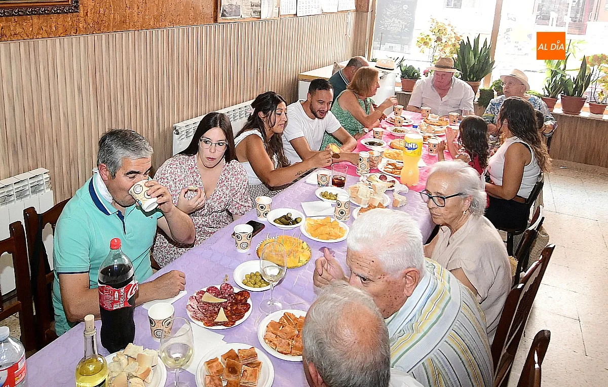 Comida de Vecinos barrio de Santa Ana