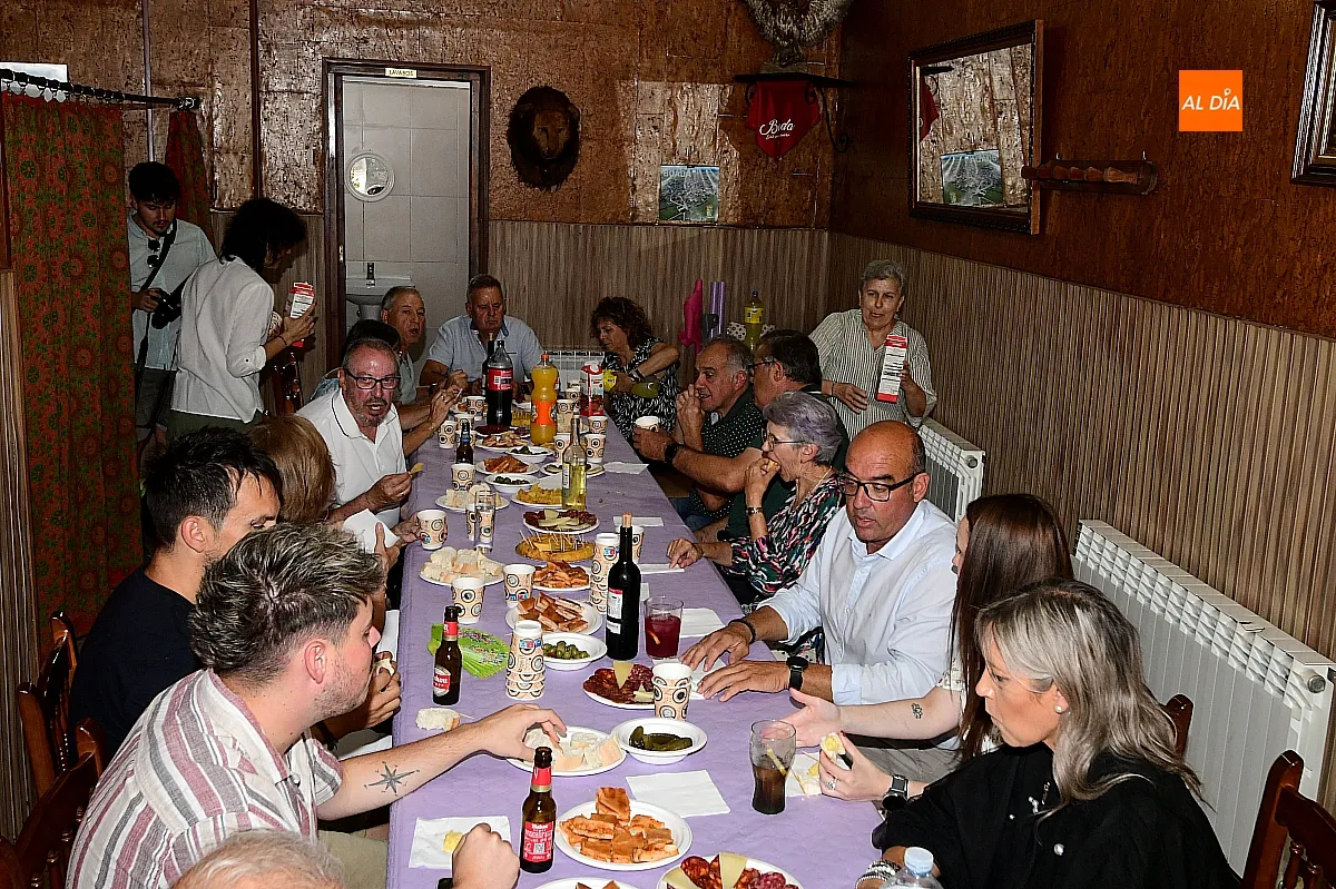 Comida de Vecinos barrio de Santa Ana