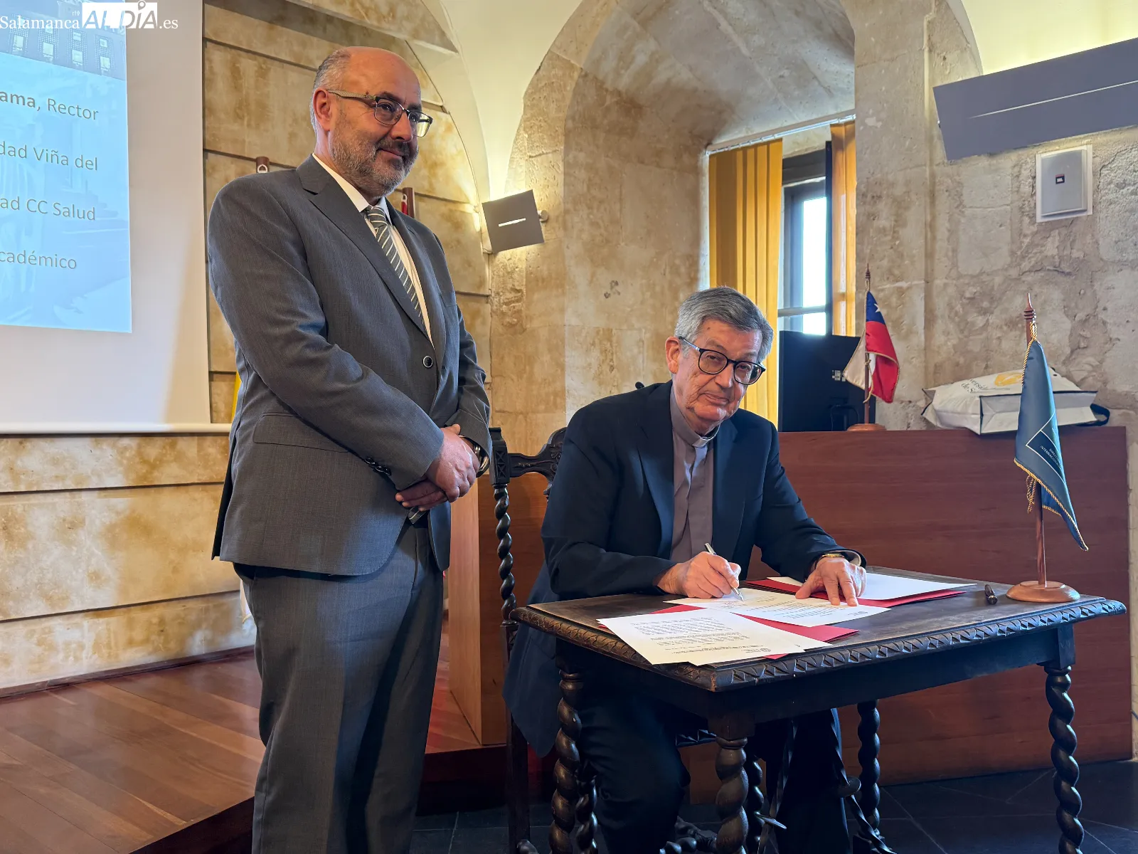 El Aula de Grados de la Universidad Pontificia de Salamanca (UPSA) ha acogido la inauguración de estos dos programas internacionales 