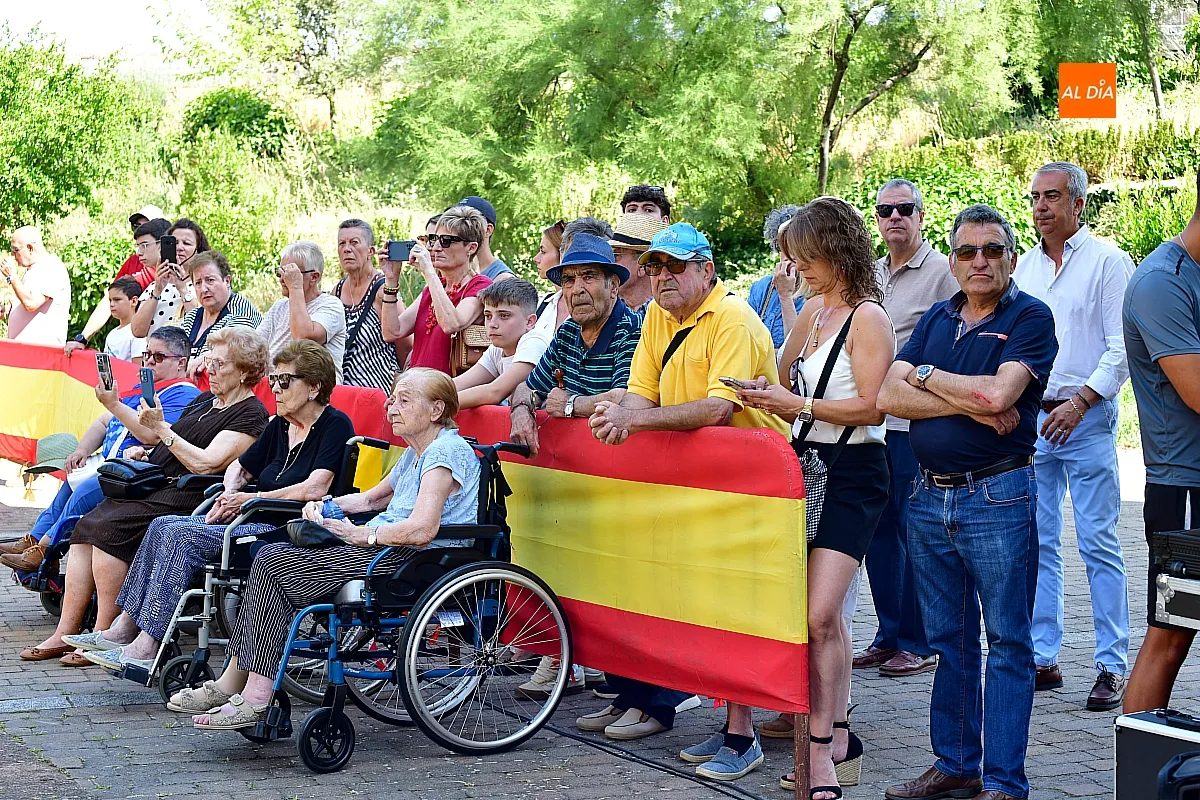 Desfile militar REI 11 en Ciudad Rodrigo homenaje a Herrasti