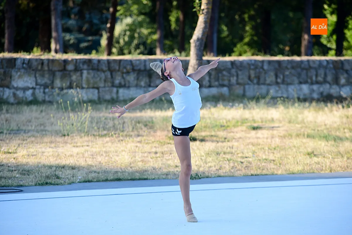 Exhibición alumnas Club Gimnasia Ítaca
