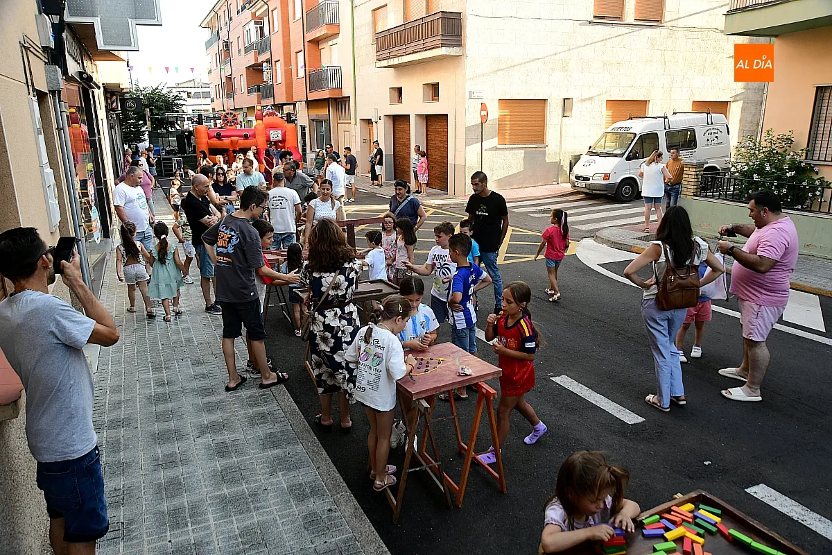 Juegos para niños en el Barrio de Santa Ana
