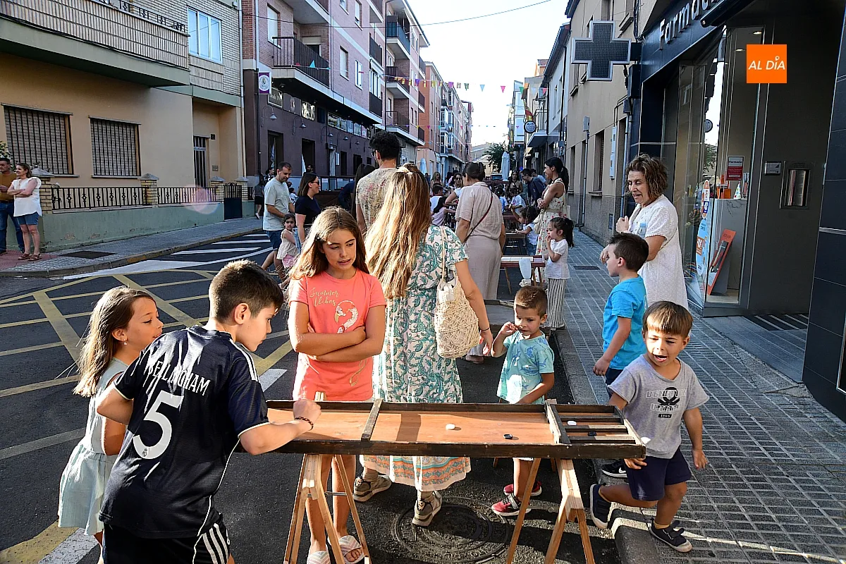 Juegos para niños en el Barrio de Santa Ana